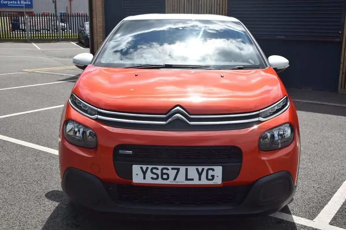 Begagnad Citroën C3 Feel 2017 Orange Halvkombi
