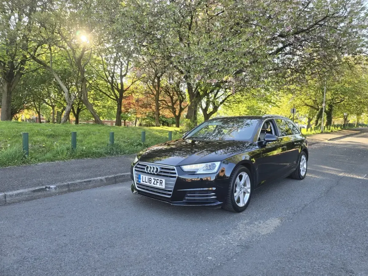 Begagnad Audi A4 Sport 2018 Svart Kombi