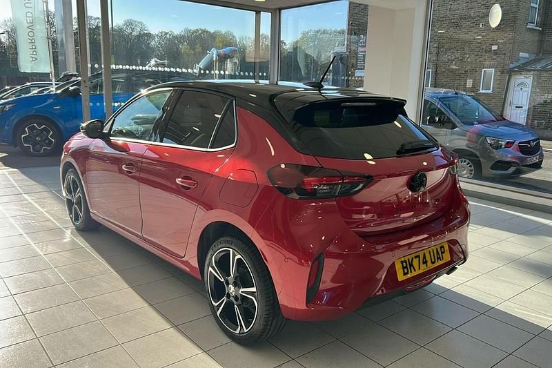 Used Vauxhall Corsa S 101 HP (74 kW) 2024 Red Hatchback