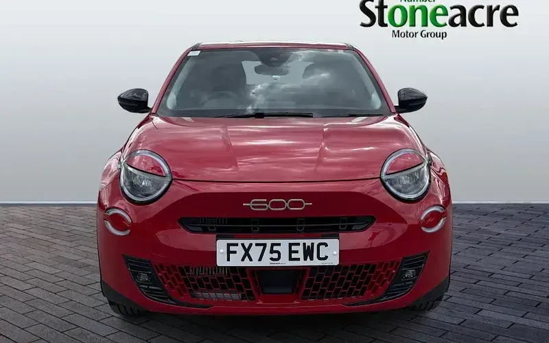 New Fiat 600 136 HP (100 kW) 2025 SUV