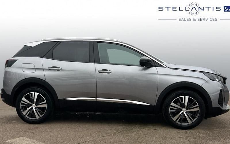 Used Peugeot 3008 Allure+ 131 HP (96 kW) 2023 Estate