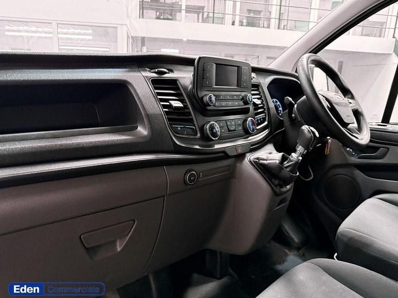 Used Ford Transit Custom S 105 HP (77 kW) 2020 White Van