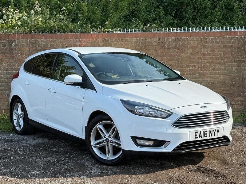 White Used 2016 Ford Focus Titanium Hatchback | £6,550 (Fair price) - Image 1/3