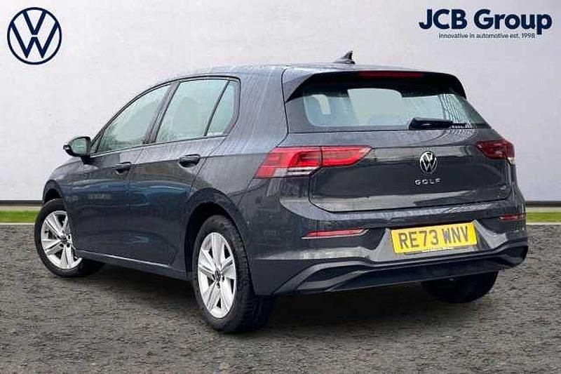 Used VW Golf VIII 130 HP (95 kW) 2023