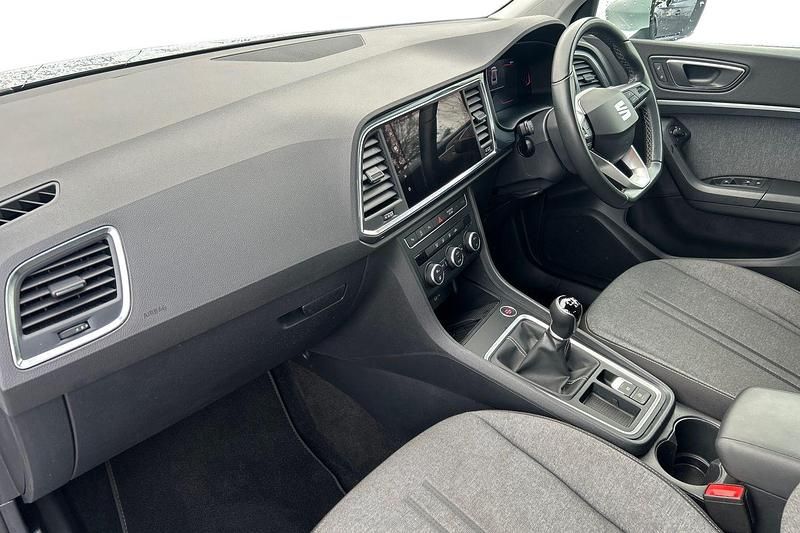 Used Seat Ateca SE Technology 150 HP (110 kW) 2023 Silver SUV