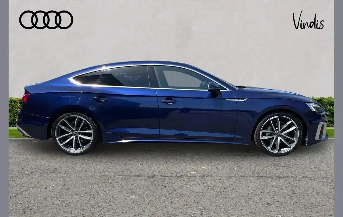 Used Audi A5 S-Line 200 HP (147 kW) 2024 Blue Hatchback
