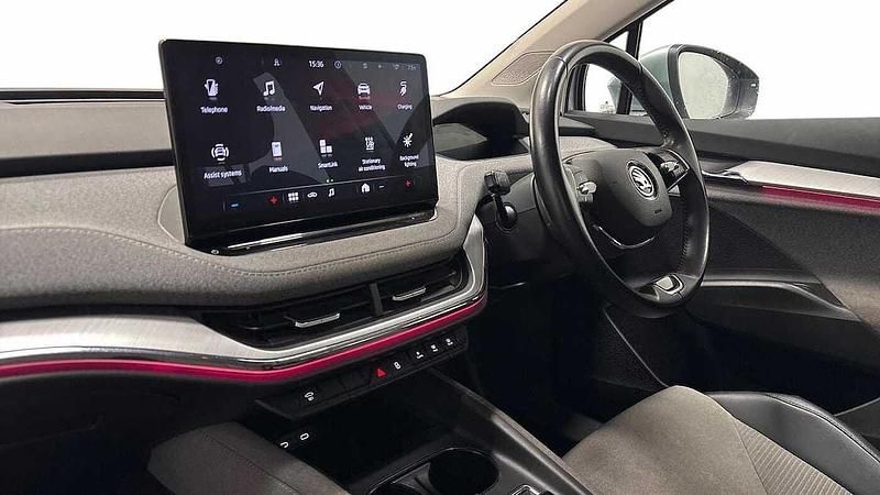 Used Skoda Enyaq iV 97 kW (132 HP) 2022 Arctic silver metallic SUV