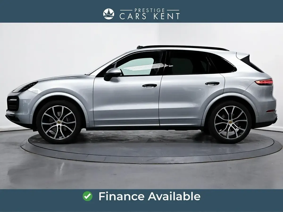 Used Porsche Cayenne 340 HP (250 kW) 2022 Silver SUV
