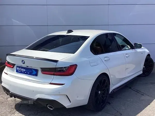Used BMW 320 M Sport 190 HP (139 kW) 2019 White Sedan