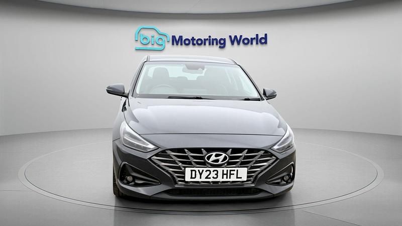 Used Hyundai i30 Premium 118 HP (86 kW) 2023