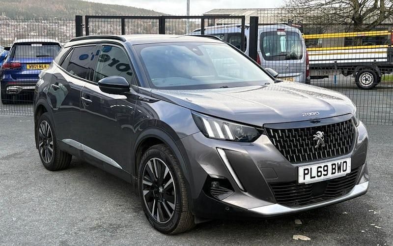 Used Peugeot 2008 GT-line 129 HP (94 kW) 2020 SUV