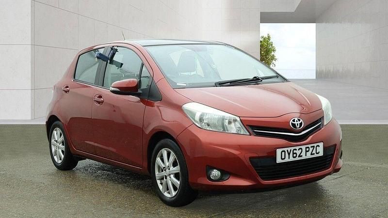 Used Toyota Yaris Multidrive S 2012 Red Hatchback