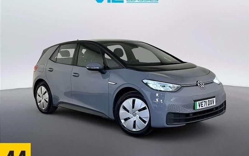 Begagnad VW ID.3 Pure 110 kW (150 HK) 2021 Halvkombi
