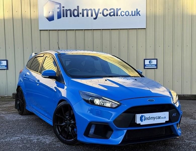 Used Ford Focus RS 350 HP (257 kW) 2017 Blue Hatchback