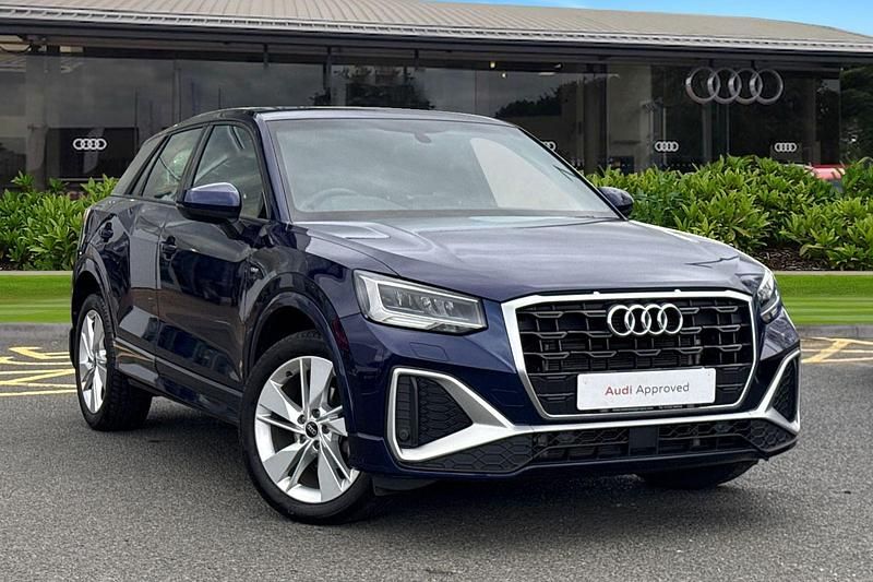 Used Audi Q2 S-Line 150 HP (110 kW) 2023 Blue SUV