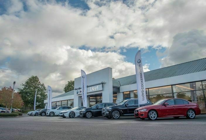 Begagnad BMW 320 M Sport 181 HK (133 kW) 2021 Grå