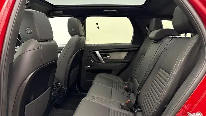 Used Land Rover Discovery 5 HSE Dynamic 2025 Red SUV