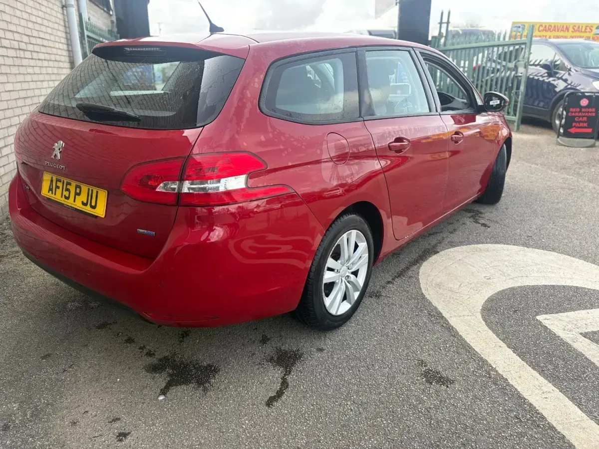 Second-hand Peugeot 308 Active 2015 Roșu Break
