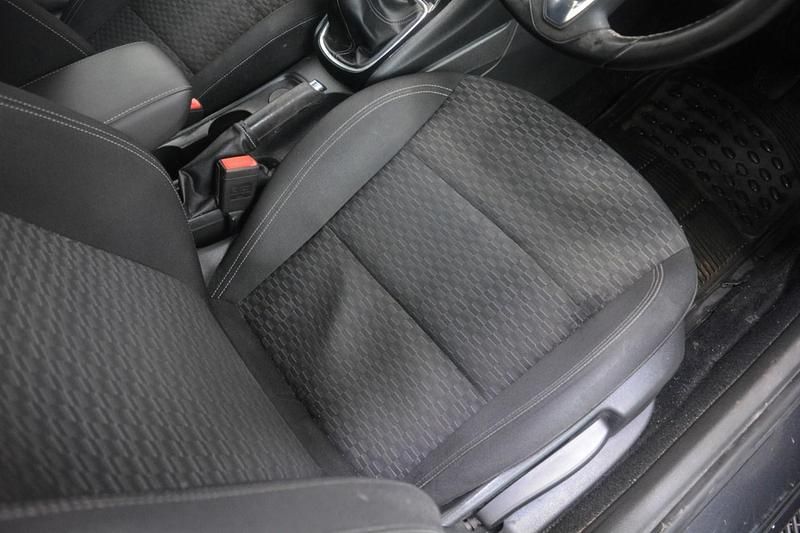 Used Vauxhall Astra SRi 136 HP (100 kW) 2016 Black Hatchback