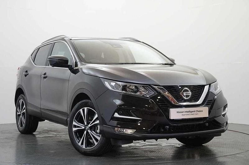 Black Used 2020 Nissan Qashqai N-Connecta SUV | £13,299 (Fair price) - Image 1/3