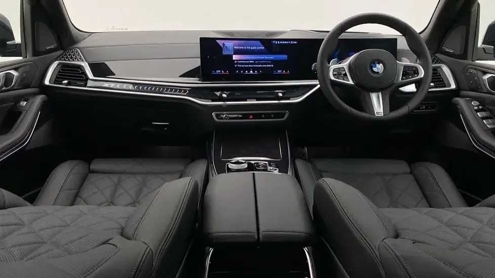 Used BMW X7 M Sport 347 HP (255 kW) 2025 Black SUV