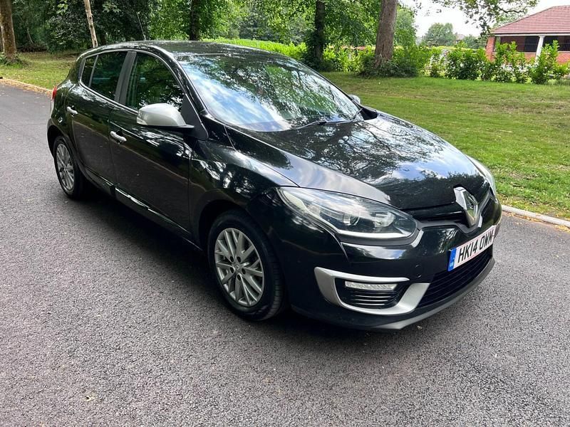Black Used 2014 Renault Mégane III Hatchback | £2,985 (Good price) - Image 1/4