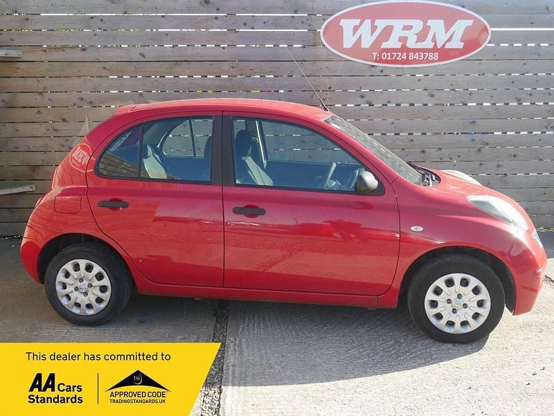 Usado Nissan Micra Visia 79 HP (58 kW) 2009 Vermelho Citadino