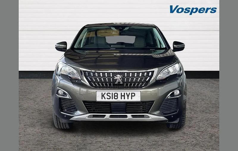 Used Peugeot 3008 Allure 128 HP (94 kW) 2018 Grey SUV