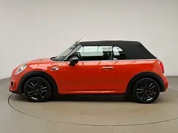 Used Mini Cooper Cabriolet Sport 136 HP (100 kW) 2019 Orange Cabriolet