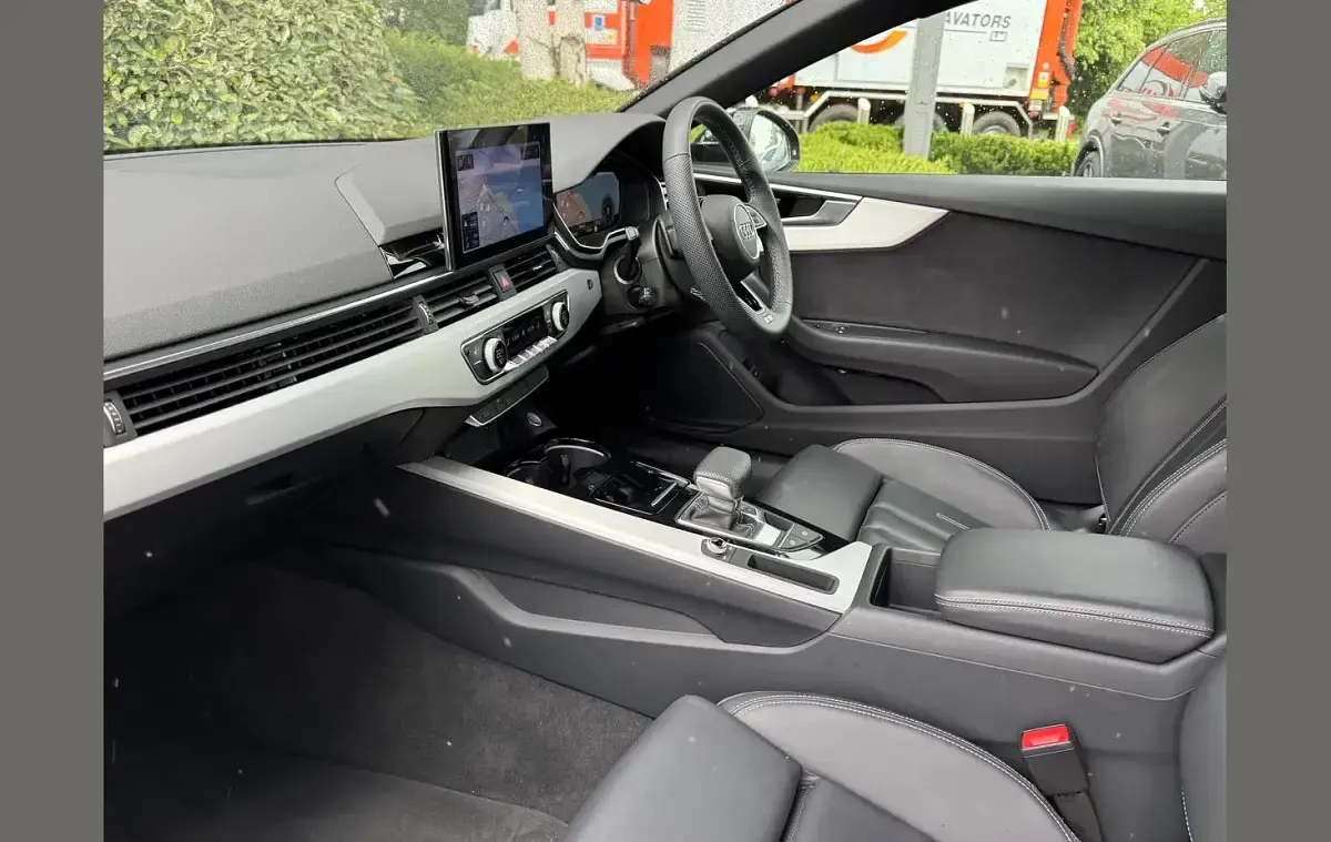 Used Audi A5 S-Line 200 HP (147 kW) 2024 Black Coupe