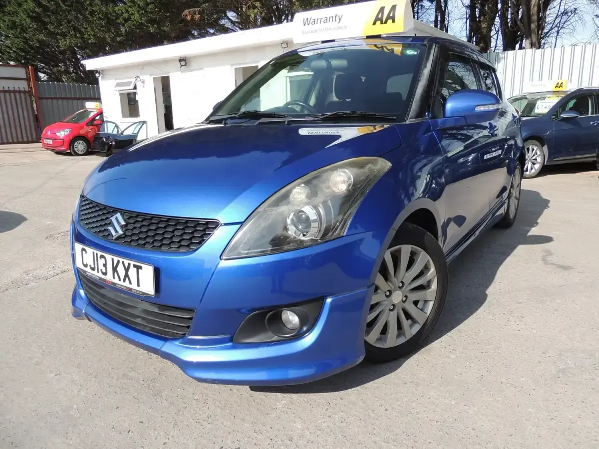 Used Suzuki Swift SZ4 2013 Blue Hatchback