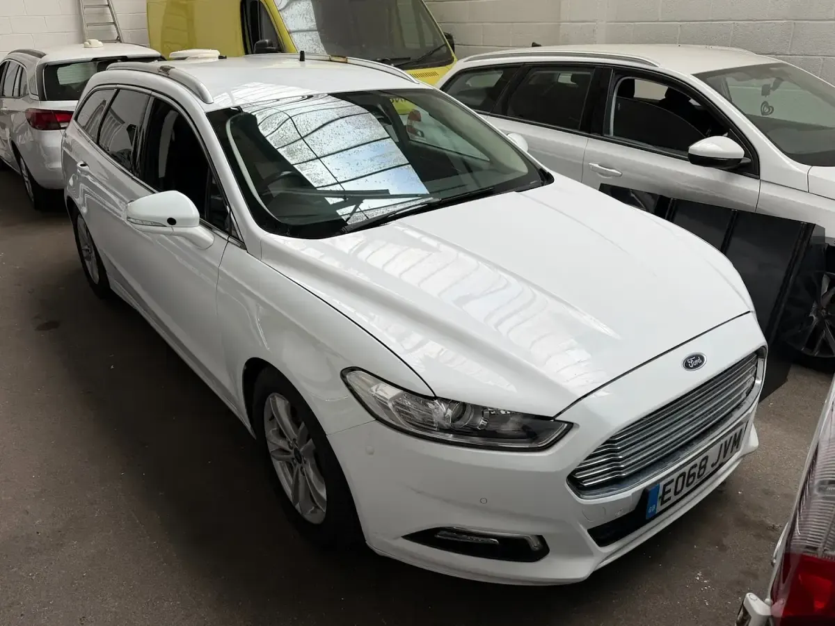 Used Ford Mondeo Zetec 2018 White Estate