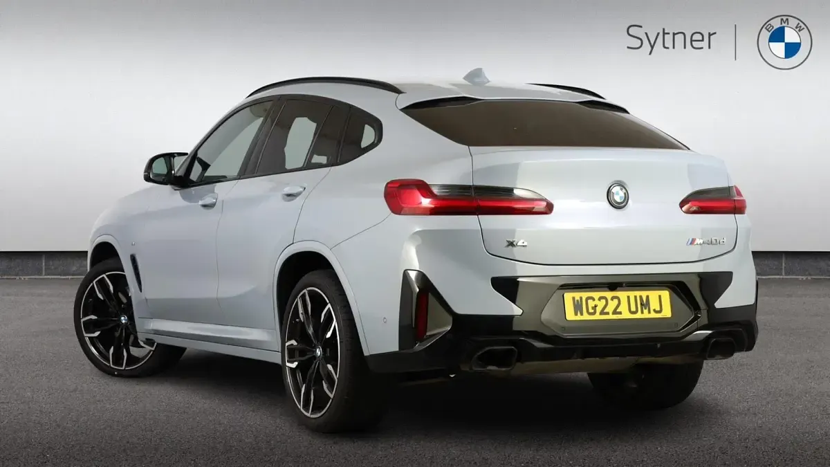 Gebraucht BMW X4 Comfort Edition 335 PS (246 kW) 2022 Grau SUV