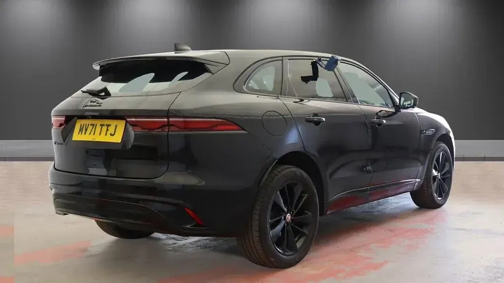 Used Jaguar F-Pace R-Dynamic 204 HP (150 kW) 2021 Black SUV