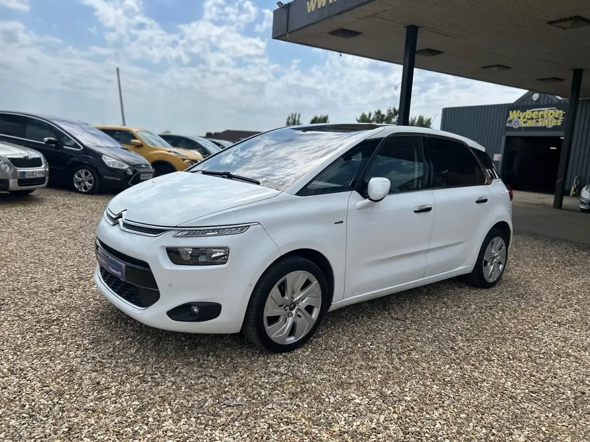 Used Citroën C4 Picasso Exclusive 2016 White MPV