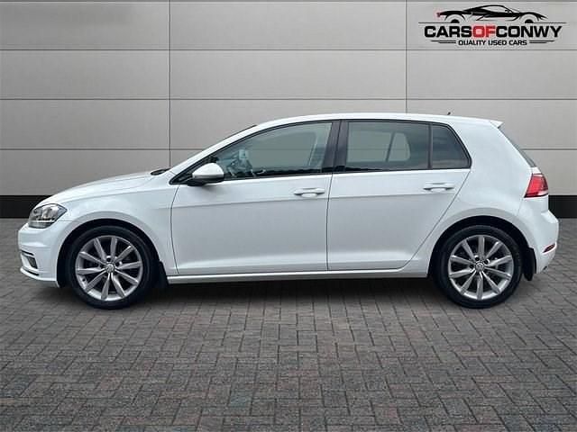 Used VW Golf VII GT 115 HP (84 kW) 2017 White Hatchback