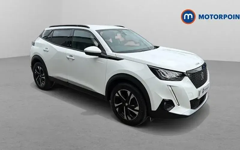 Used Peugeot 2008 Allure Premium 131 HP (96 kW) 2022 SUV