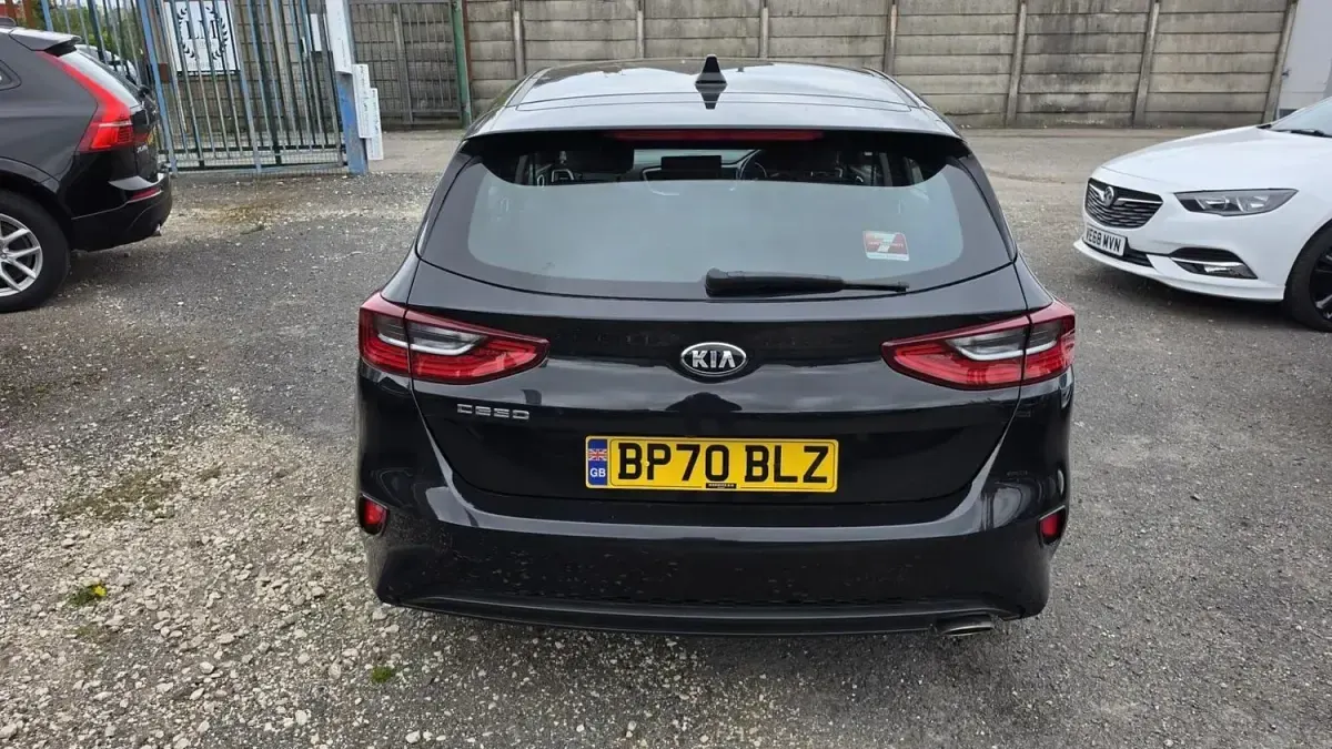 Used Kia Ceed 2021 Black Hatchback