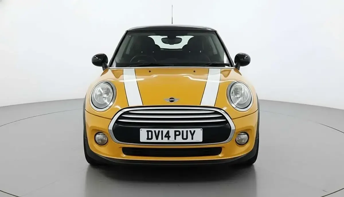 Used Mini Cooper Hatch 136 HP (100 kW) 2014 Orange Hatchback