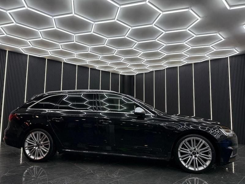 Used Audi S4 Advanced 354 HP (260 kW) 2017 Black Estate