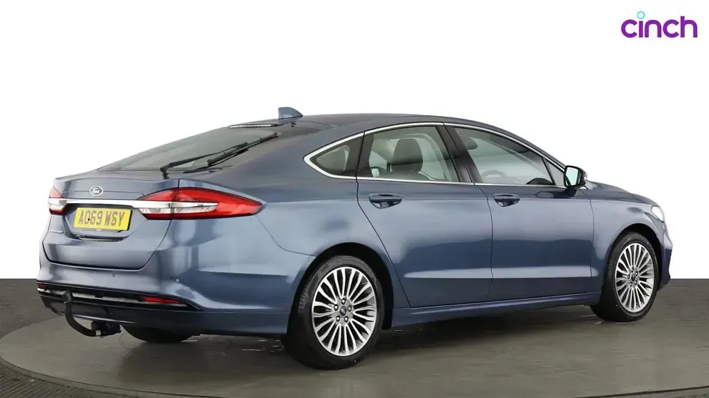 Used Ford Mondeo Titanium 2019 Blue Hatchback