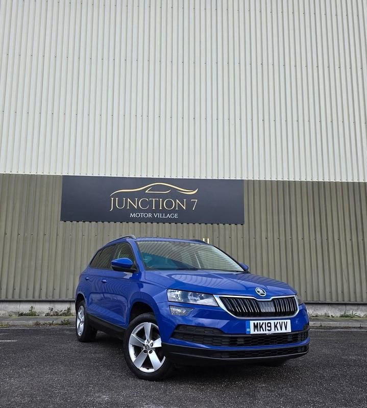 Used Skoda Karoq SE 150 HP (110 kW) 2019 Blue SUV