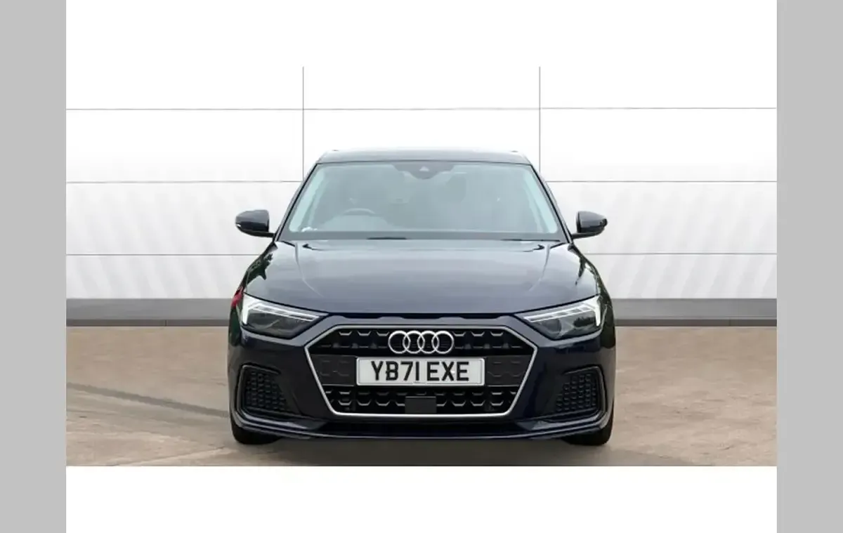 Usado Audi A1 Sport 110 CV (80 kW) 2021 Azul SUV