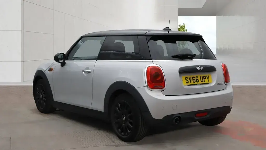 Used Mini Cooper Hatch 2016 Silver Hatchback