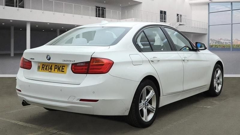 Used BMW 320 Comfort Edition 184 HP (135 kW) 2014 White Sedan
