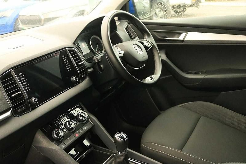 Used Skoda Karoq SE Drive 147 HP (108 kW) 2022 Energy blue SUV