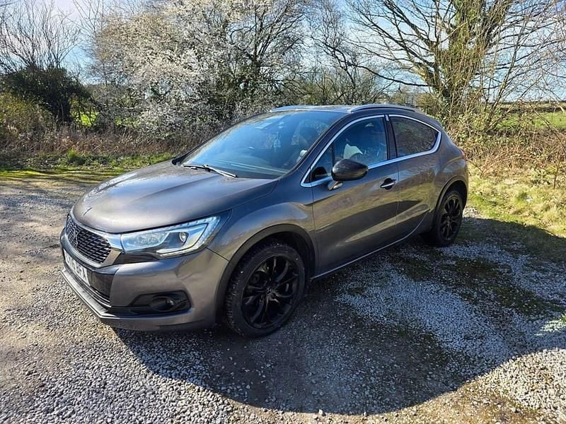 Used DS Automobiles DS4 120 HP (88 kW) 2016 Grey Hatchback