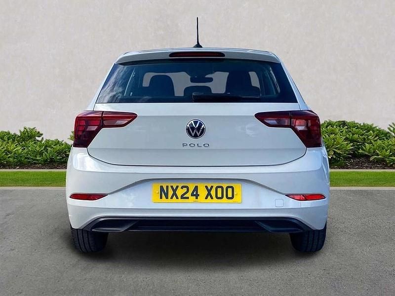 Used VW Polo Life 80 HP (58 kW) 2024 Grey Hatchback