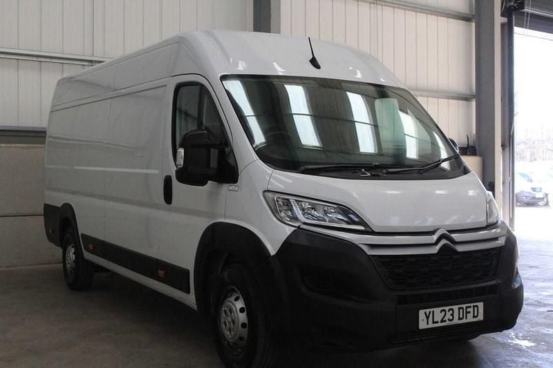 Used Citroën Relay 140 HP (102 kW) 2023 White Van