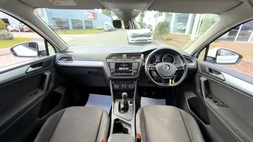 Used VW Tiguan S 115 HP (84 kW) 2017 White SUV